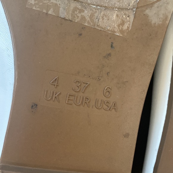 White loafers by Primark size 6 - Picture 7 of 8